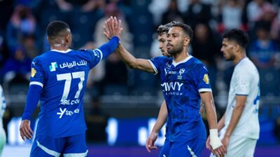 هزيمة تاريخية.. الهلال يمطر شباك الفتح بـ9 أهداف