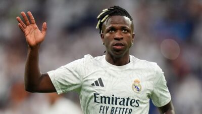 فينيسيوس يغلق باب الانتقال إلى الدوري السعودي