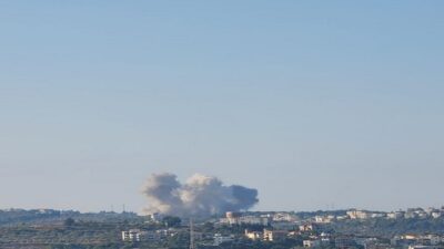 قنابل ضوئيّة فوق بنت جبيل