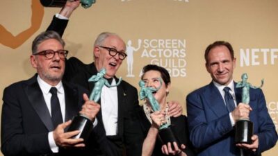 فيلم “كونكليف” يحصد الجائزة الكبرى في حفل جوائز نقابة ممثلي الشاشة