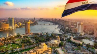 القاهرة تقر زيادة الحد الأدنى للأجور في القطاع الخاص بدءًا من مارس