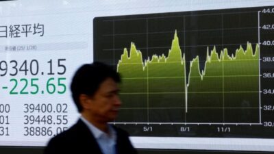 المؤشر نيكي يغلق منخفضا وسط اتجاه لجني الأرباح وارتفاع الين