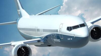 مبيعات “بوينغ” من الطائرات تسجل أعلى مستوى في شهر واحد منذ 2023