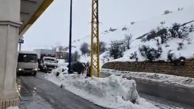 إليكم الطرقات المقطوعة بالثلوج!