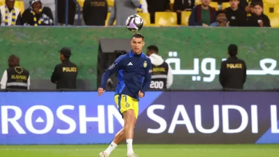 اللاعبون الأكثر خوضاً للمباريات عبر التاريخ