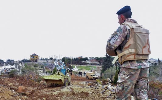 <span dir="ltr">12/02/25 06:44 am</span>