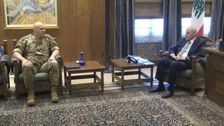 <span dir="ltr">20/02/25 06:21 am</span>