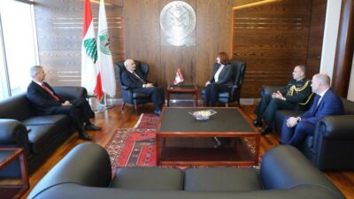 سلسلة لقاءات وزير الدفاع عرض خلالها التطورات في لبنان والمنطقة