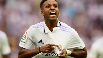 رودريغو يُحدد موقفه من العروض السعودية