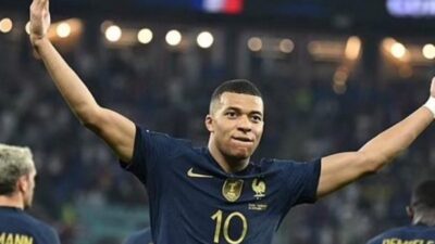 ديشان: مبابي سيعود لتشكيلة فرنسا في مارس