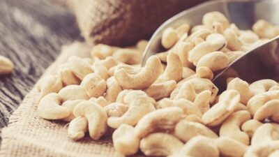 هذا ما يحدث عند تناول الكاجو يومياً