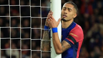 ضغط المباريات يطال برشلونة.. 5 مباريات خلال 12 يوماً