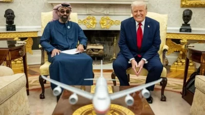 الرئيس الأميركي ترمب يجري محادثات مع مستشار الأمن الوطني الإماراتي