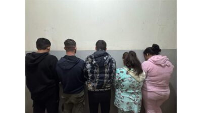 عصابة ينشط أفرادها بعمليات سلب على أوتوستراد المطار… وقطعات سرية الضاحية توقفهم