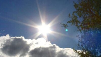 طقس دافئ بإنتظارنا…