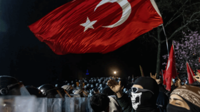 واشنطن “قلقة” إزاء التوقيفات والتظاهرات في تركيا