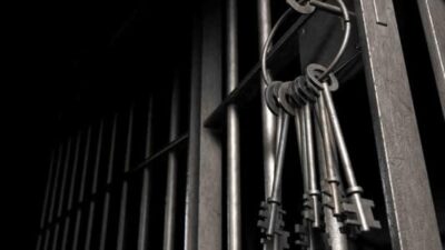 جدلٌ بين لبنان ودمشق… والسجون تعاني!