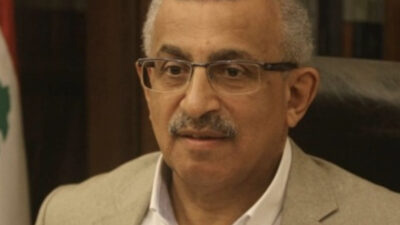 أسامة سعد يهنئ بعيد الفطر السعيد ويعتذر عن استقبال المهنئين بسبب الظروف