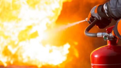 حريق كبير في محطة للوقود في الهرمل وتسجيل اصابات