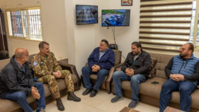 قائد القطاع الغربي ل “اليونيفيل” بحث مع رئيس بلدية معركة في التعاون المشترك