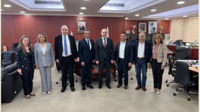 وزير الزراعة جال في المؤسسات الرقابية والإدارية لتعزيز التعاون والتنسيق