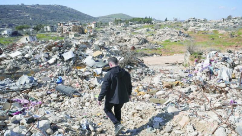 <span dir="ltr">04/03/25 01:39 pm</span>