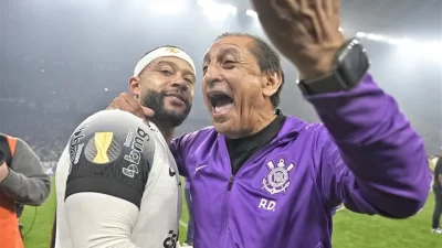 الكشف عن كواليس إقالة رامون دياز من كورينثيانز