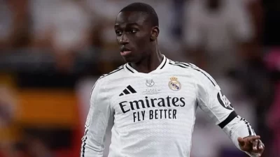 مدة غياب ميندي عن "الملكي"