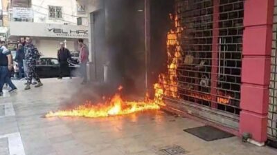 بعد “الإساءة الدينية”… محاولة إحراق محل “Ritika Shoes”