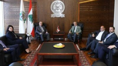 وزير الدفاع اطلع من حبيب على مشاريع مصرف الإسكان لتأمين القروض للبنانيين