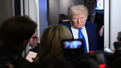 ترامب تعقيبا على تقلب الأسواق: “يتعين أحيانا تناول علاج من أجل التعافي”