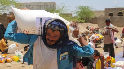 منظمة العفو الدولية: ملايين اليمنيين في خطر بعد خفض غير مسؤول للمساعدات الأميركية