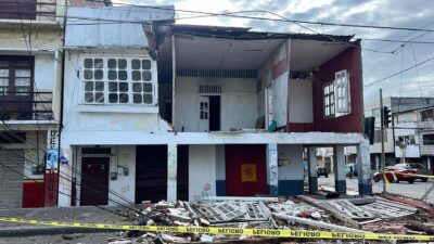 عشرات الجرحى وتضرر عدد كبير من المباني جراء زلزال في الإكوادور