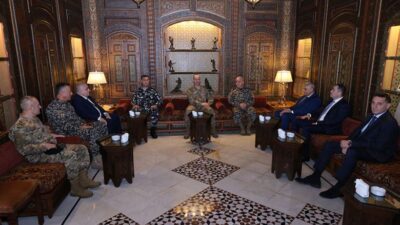 اجتماع العماد قائد الجيش مع قادة الأجهزة الأمنية