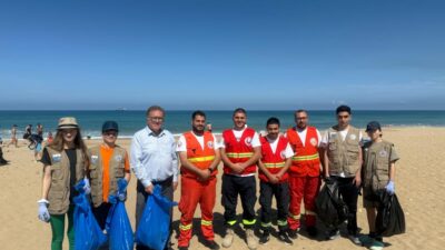 “المقاصد” – صيدا | ثانوية حسام الدين الحريري تنظم حملة لتنظيف شاطئ صيدا  البابا منوّهاً: لتضافر الجهود من أجل المحافظة على البيئة وحماية ثرواتنا