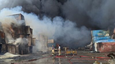 انفجار ميناء رجائي.. إرتفاع عدد قتلى وعمليات الإنقاذ مستمرة