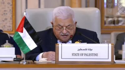 حماس تعلق على تعيين الشيخ نائبا لعباس