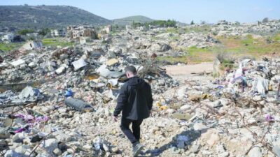 انتشال أشلاء ضحيتين في بنت جبيل