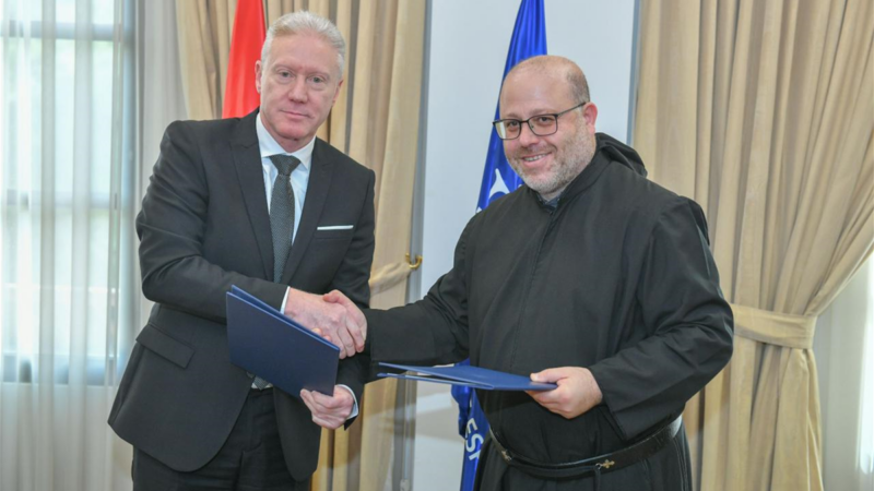 <span dir="ltr">14/02/26 12:50 pm</span>