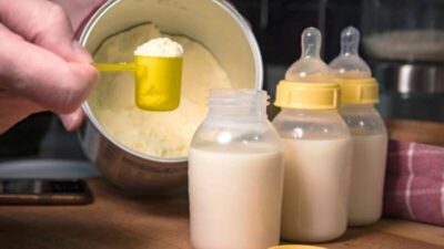 وفاة ثالثة تُوسّع التحقيقات بشأن حليب أطفال مسحوب في فرنسا