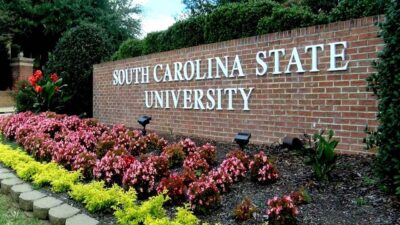 إطلاق نار في جامعة كارولاينا يوقع قتيلين وجريحا